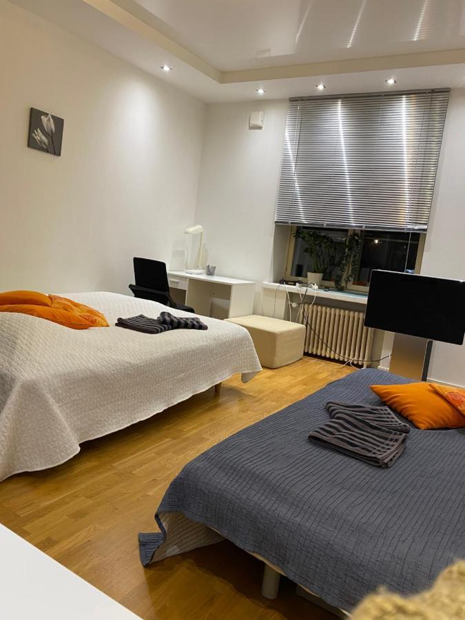 Big Studio Close To Center With Wifi เฮลซิงกิ ภายนอก รูปภาพ
